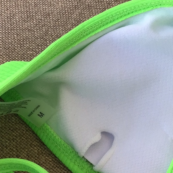 Neon cheeky Only Fans bikini Size Medium - Picture 6 of 10